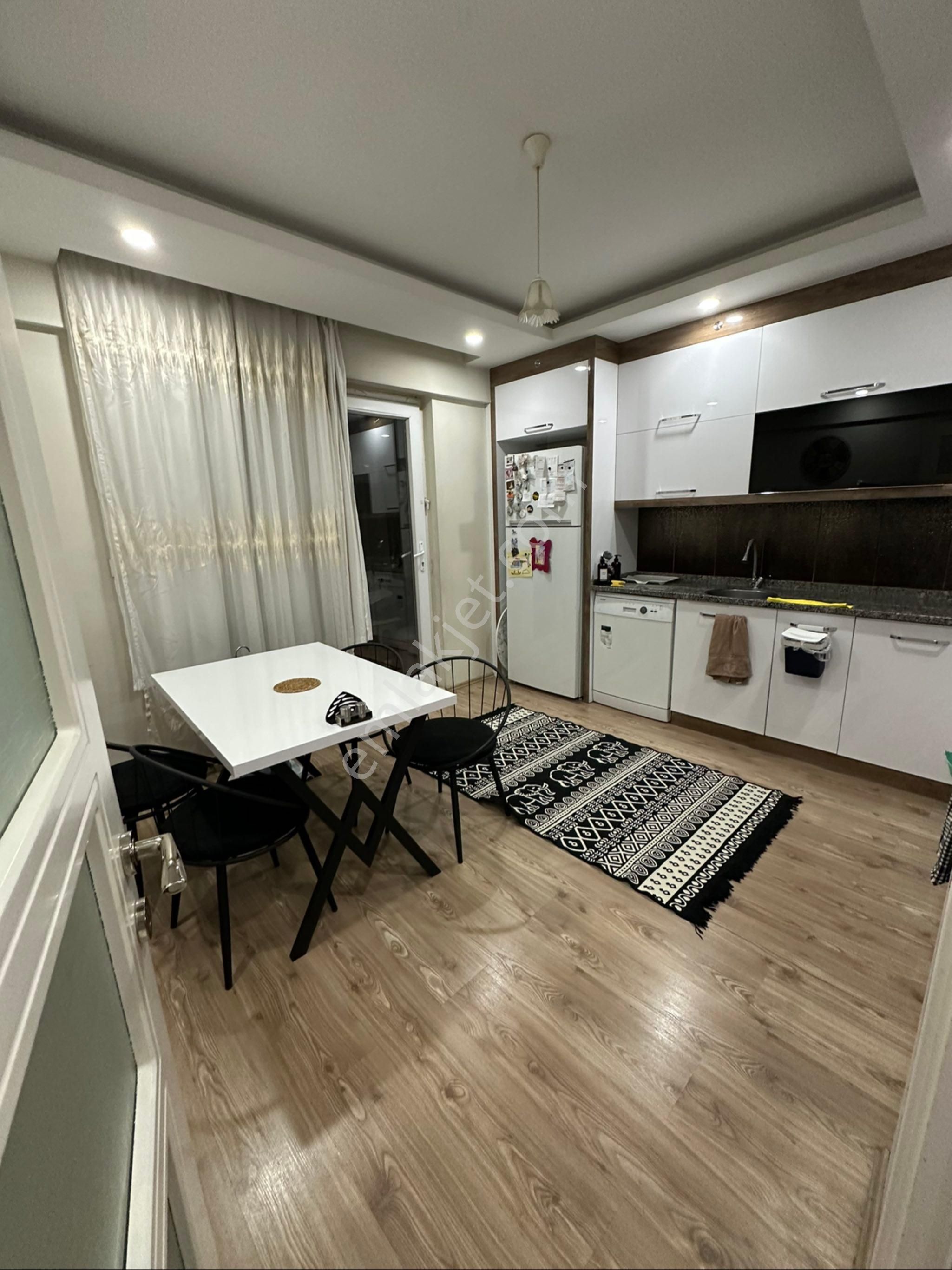 İncilipınarın En Özel 2+1 Dairesi Yeni Sahibini Bekliyor - Görsel 16