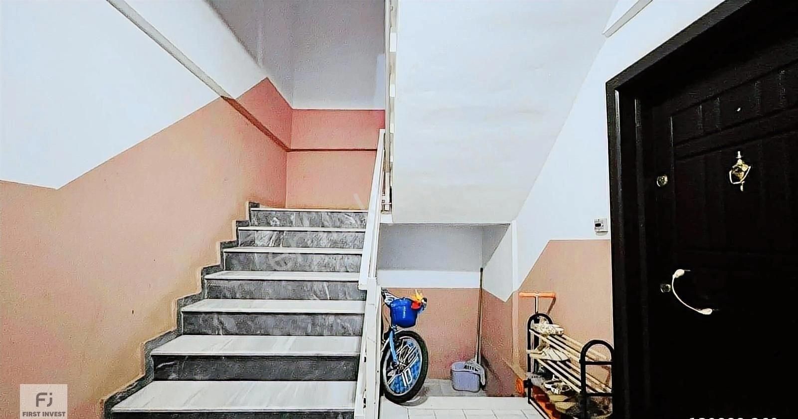 Silivri Alibey Mah.de Kiralık 2+1 Ara Kat, Önü Açık Ferah Daire - Görsel 5