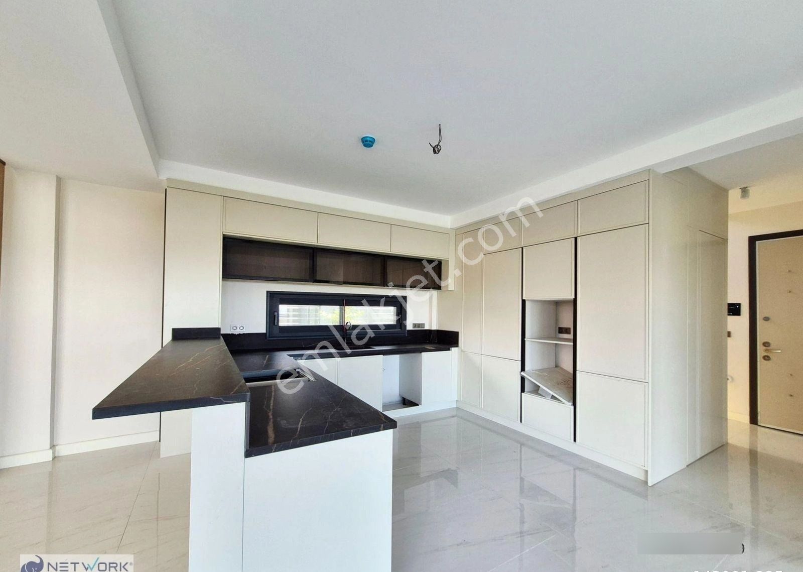 Kuşadası Satılık Full Deniz Manzaralı Lüks 4+1 Müstakil Villa - Görsel 7