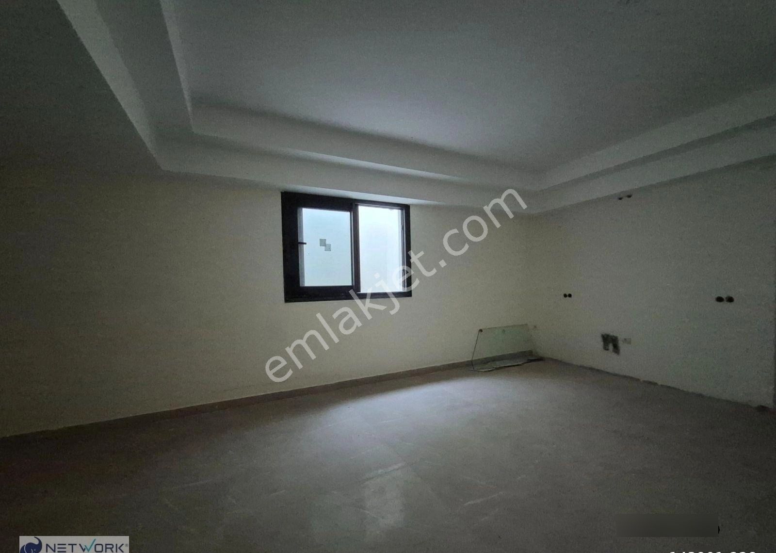 Kuşadasında Satılık Merkeze Yakın Havuzlu Bahçeli 4+1 Akdeniz Villa - Görsel 2