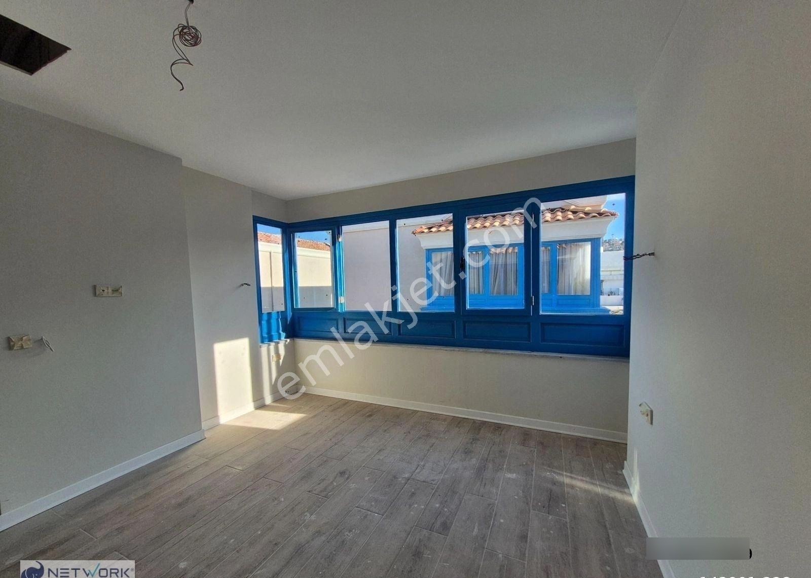 Kuşadasında Satılık Merkeze Yakın Havuzlu Bahçeli 4+1 Akdeniz Villa - Görsel 17