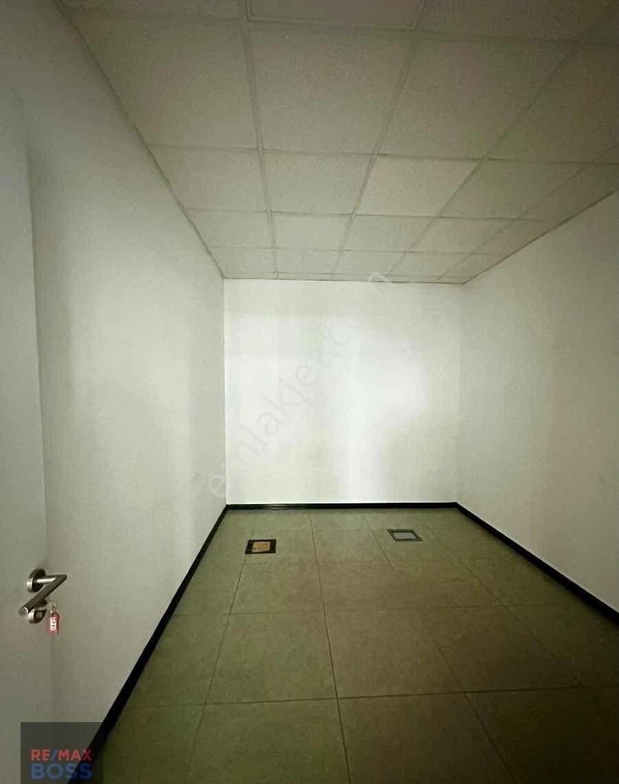 Nep Office'de Tam Kat Kiralık - Yüksek Katta Ve Lüks Plazada - Görsel 14