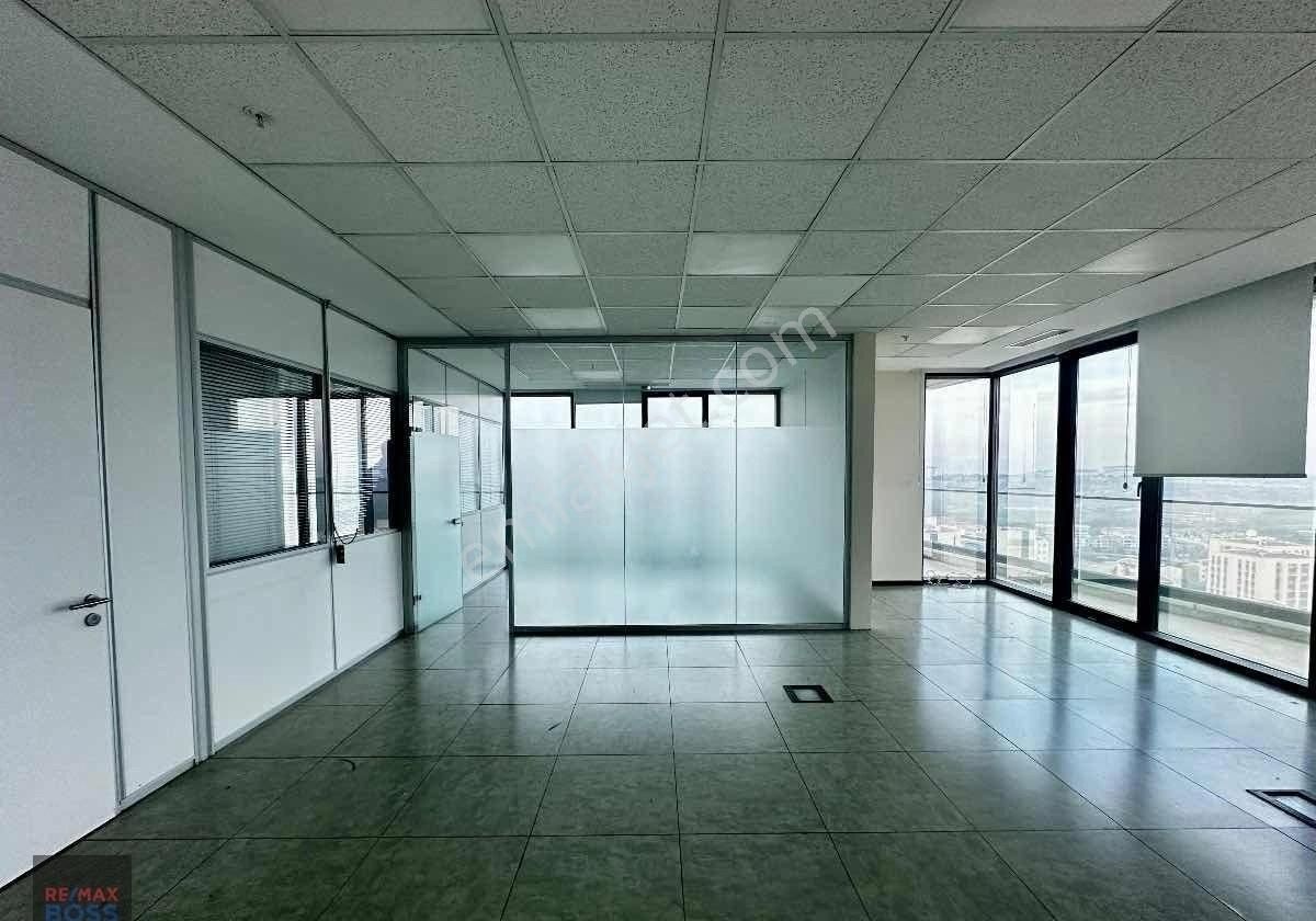 Nep Office'de Tam Kat Kiralık - Yüksek Katta Ve Lüks Plazada - Görsel 21