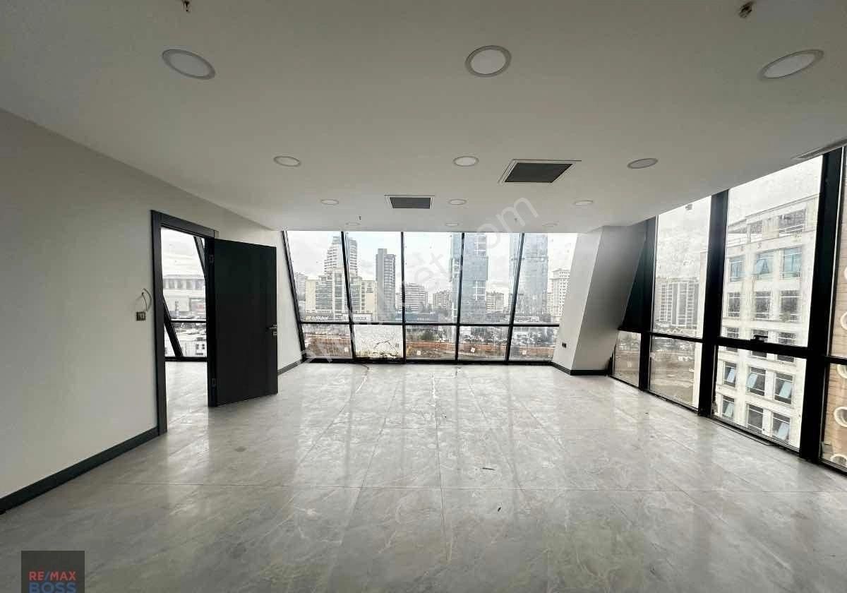 Balgat Prestij'te Geniş Alana Sahip - Her İşe Uygun Lüks Ofis - Görsel 6