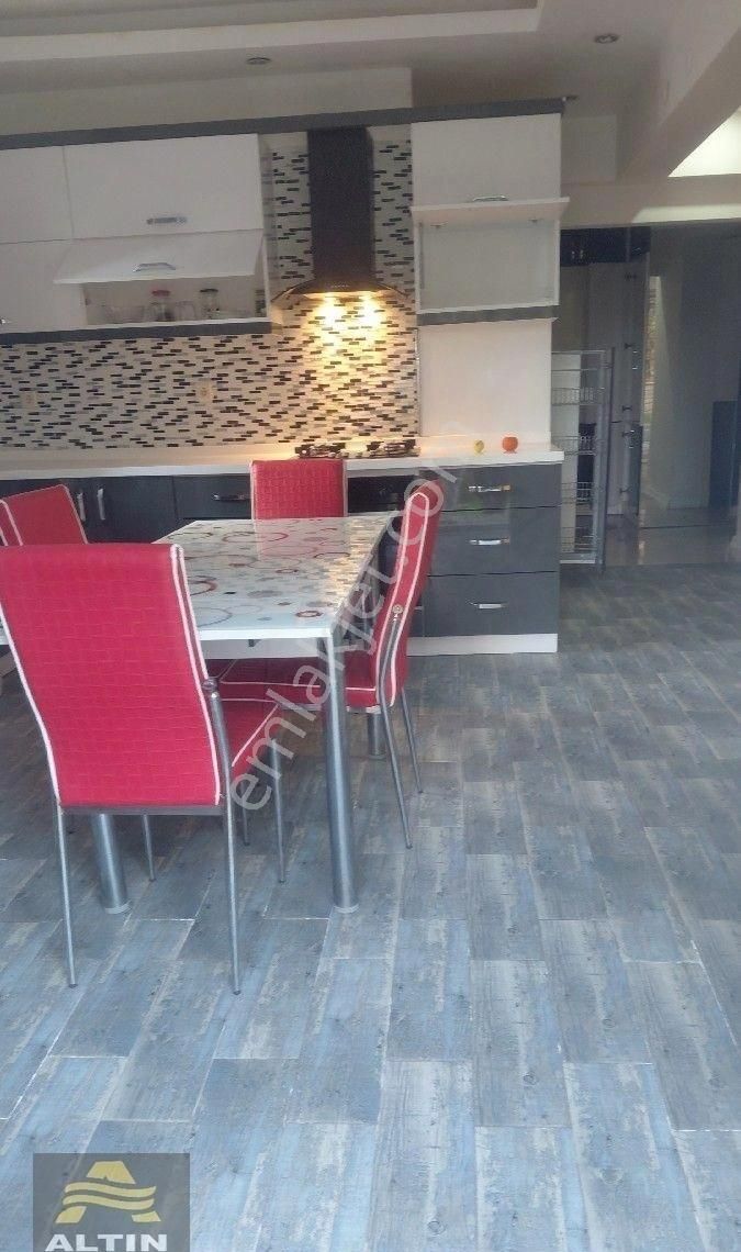 Antalya Lara Güzelobada Acil Satılık Y.giriş Kat - Görsel 7