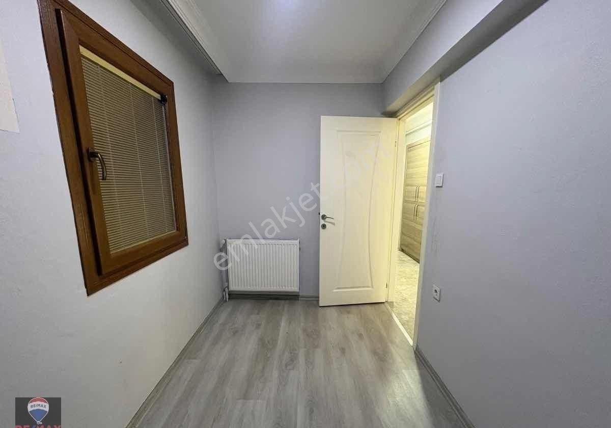 Doğanay Mah. Delta Kolej Yakını Kombılı Ara Kat 3+1 Kıralık Daıre - Görsel 23