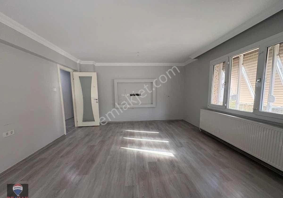 Doğanay Mah. Delta Kolej Yakını Kombılı Ara Kat 3+1 Kıralık Daıre - Görsel 22