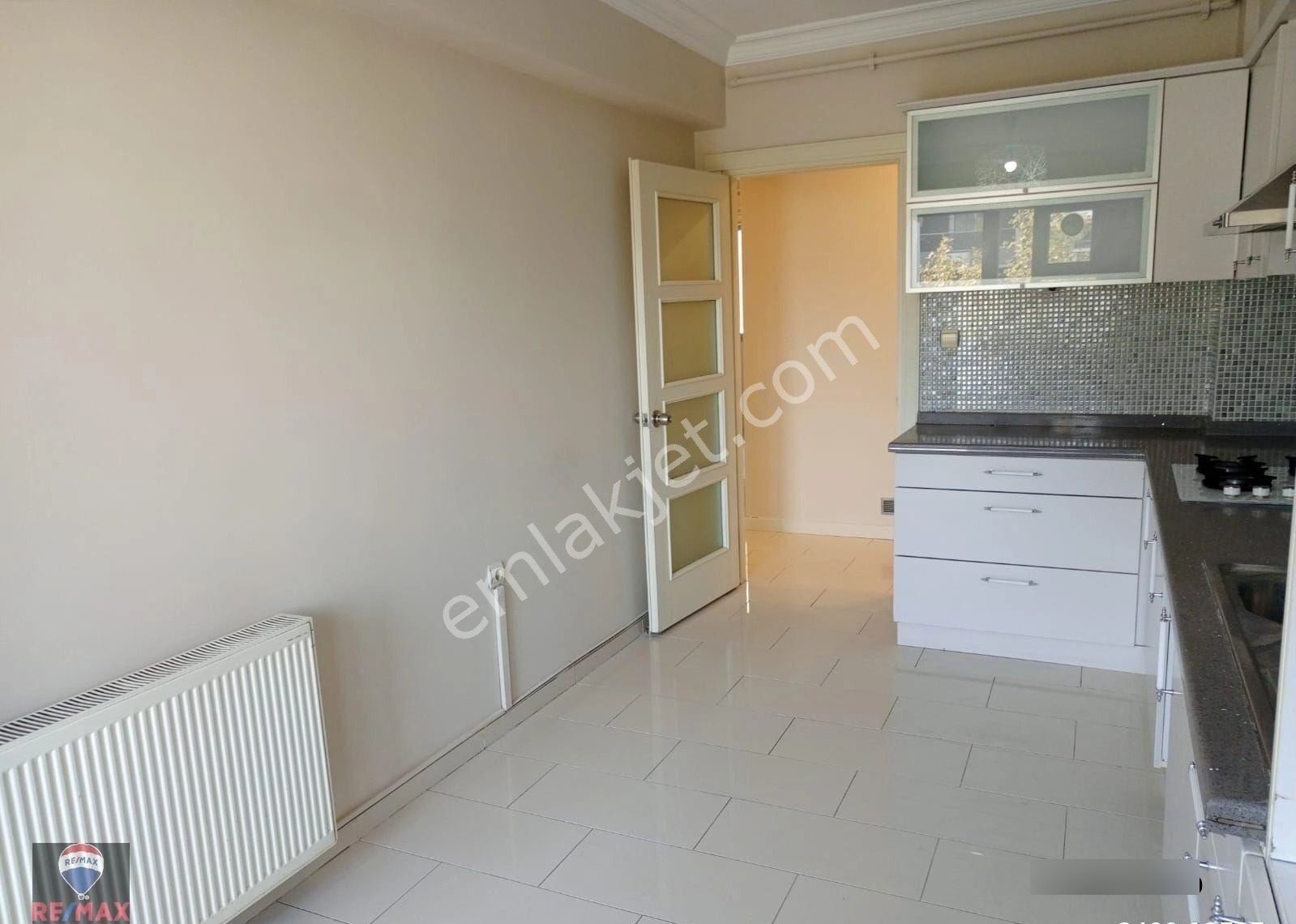 Karşıyaka Ordu Bulvarı'nda 6+1 Satılık Dublex Daire - Görsel 3