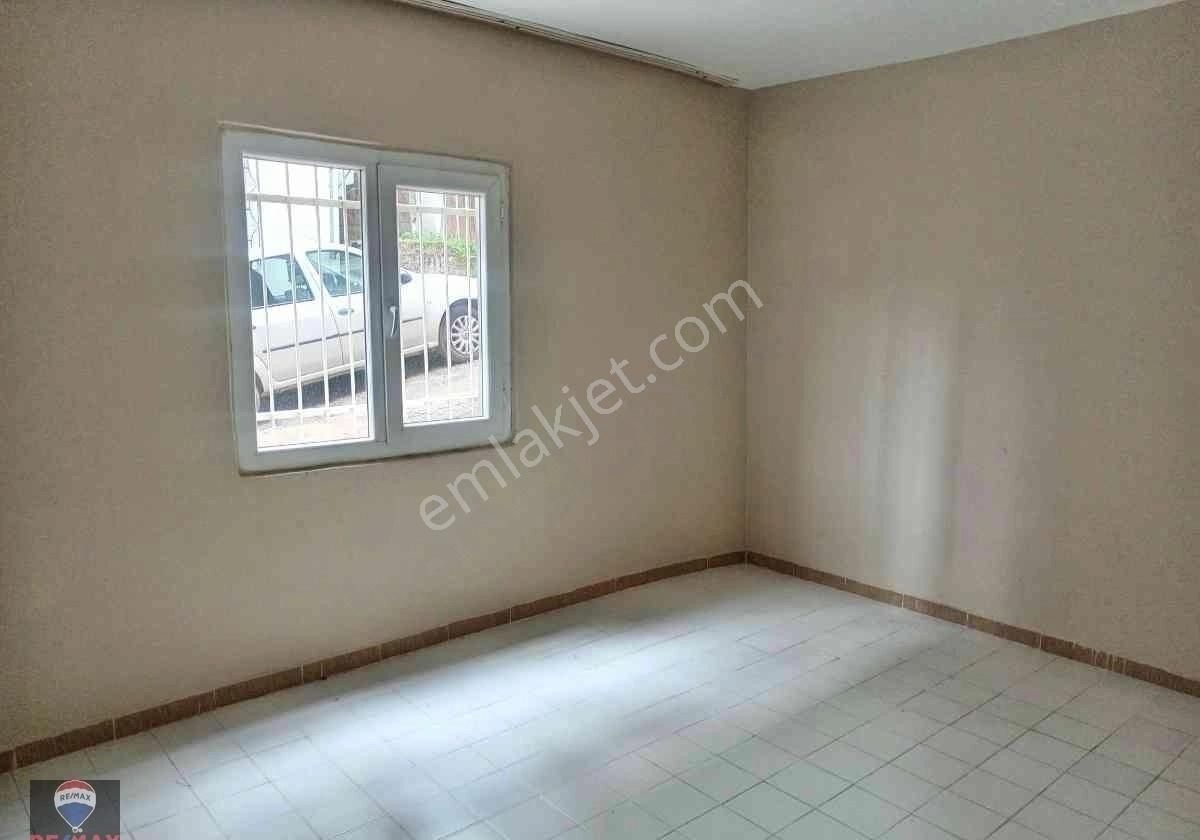 Bayraklı Onur Mahallesı'nde 3+1 Doğalgazlı Kıralık Daıre - Görsel 11