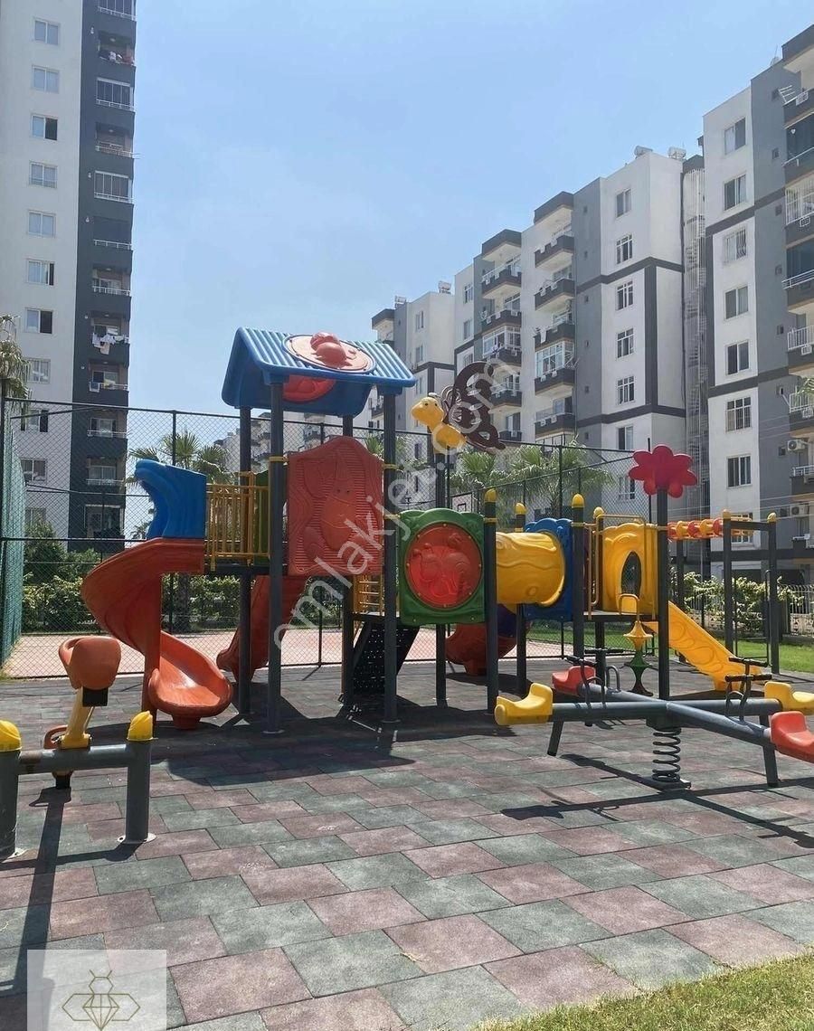 Bee Gayrimenkulden İlkem Elexus Da Havuz Cepheli Eşyalı Daire