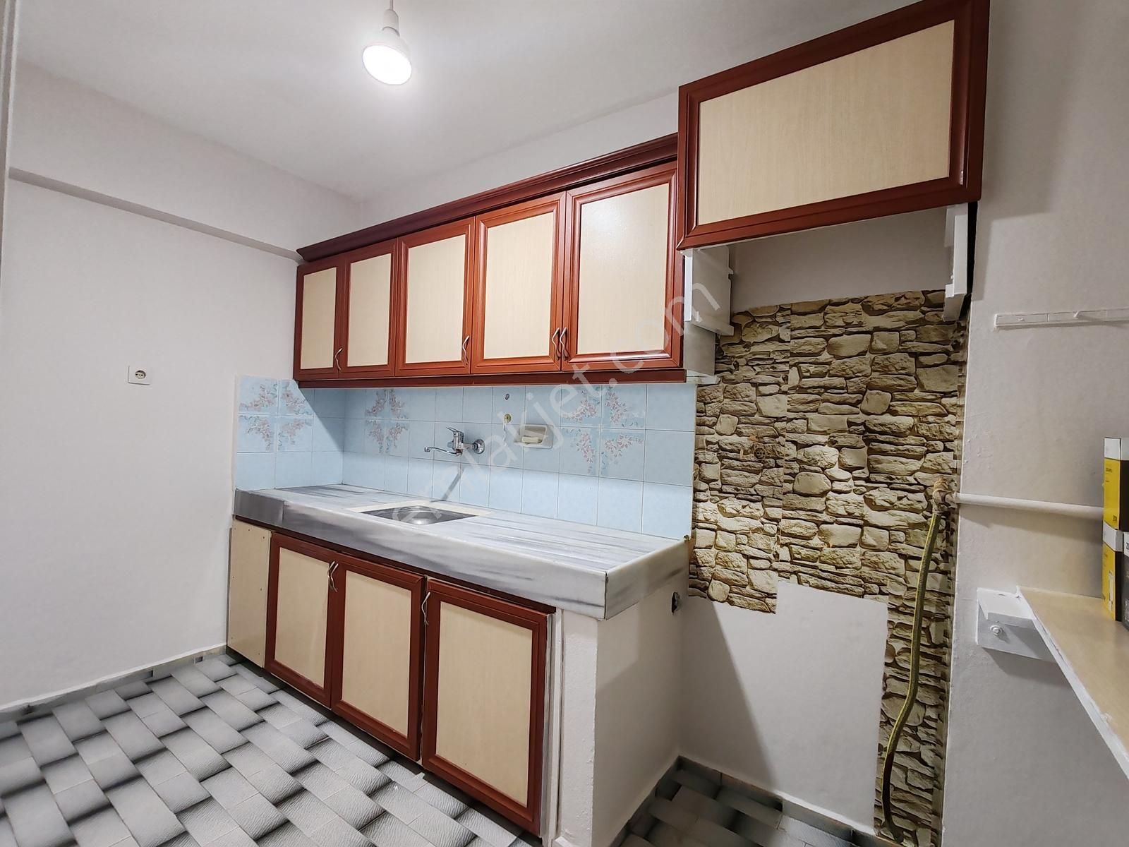 Osmangazi Hacıilyas Adliye Yanı 2+1 100 M2 Arakat Merkezi Konum - Görsel 10