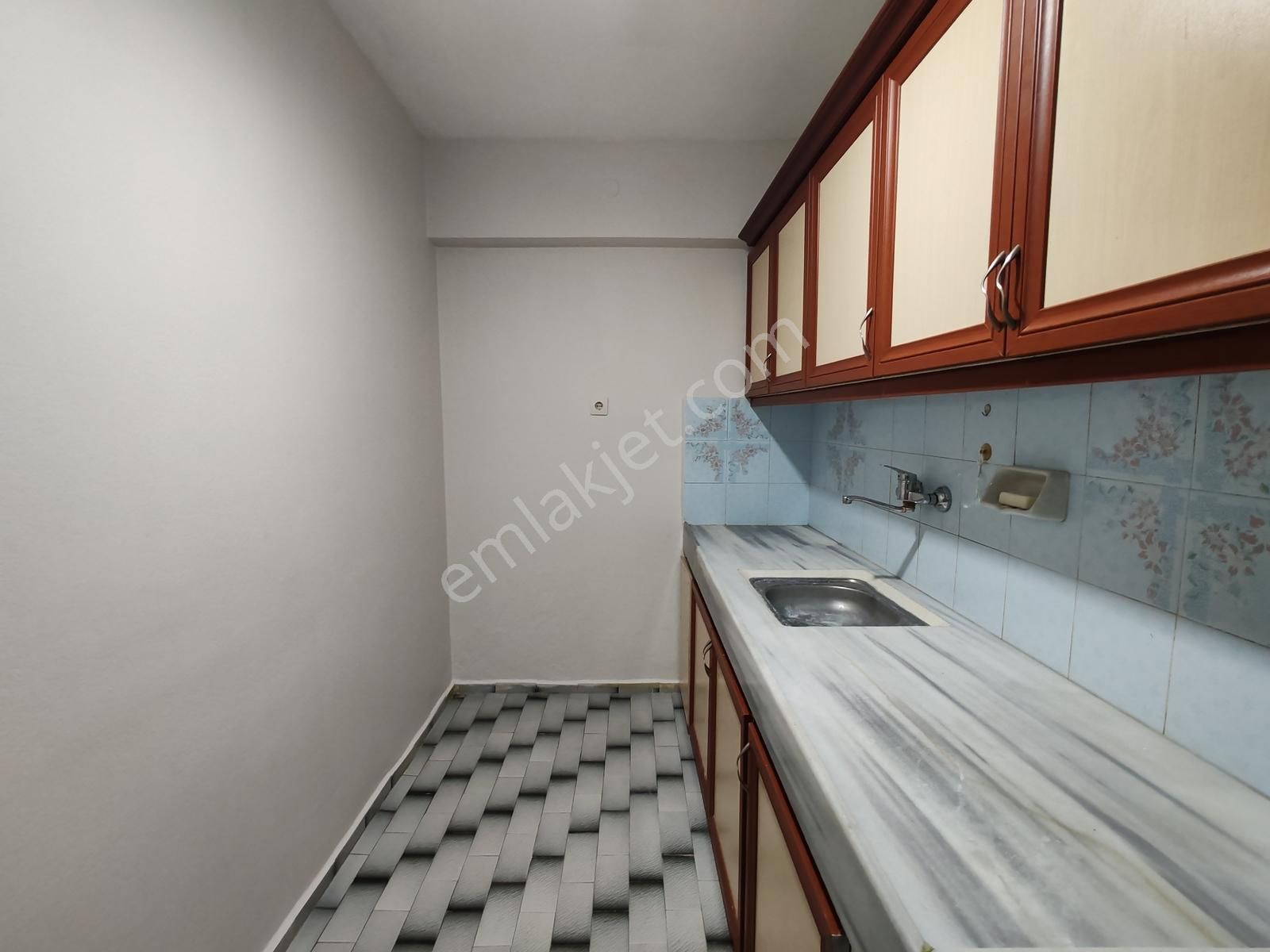 Osmangazi Hacıilyas Adliye Yanı 2+1 100 M2 Arakat Merkezi Konum - Görsel 12