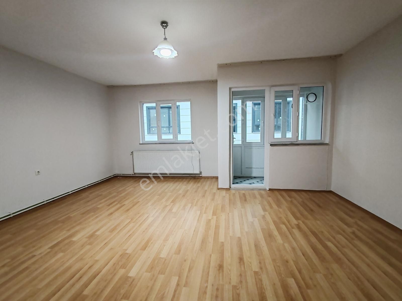 Osmangazi Hacıilyas Adliye Yanı 2+1 100 M2 Arakat Merkezi Konum