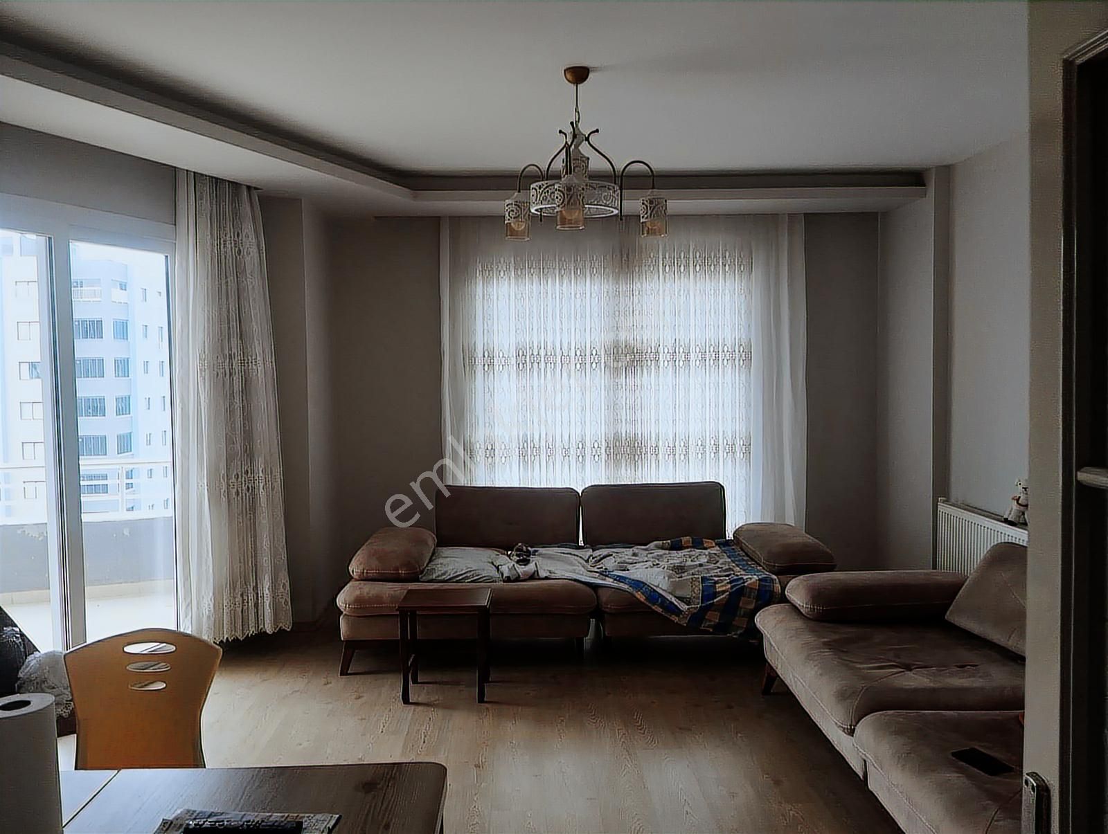 Alata Mahallesinde Satılık 3+1 Daire - Görsel 3