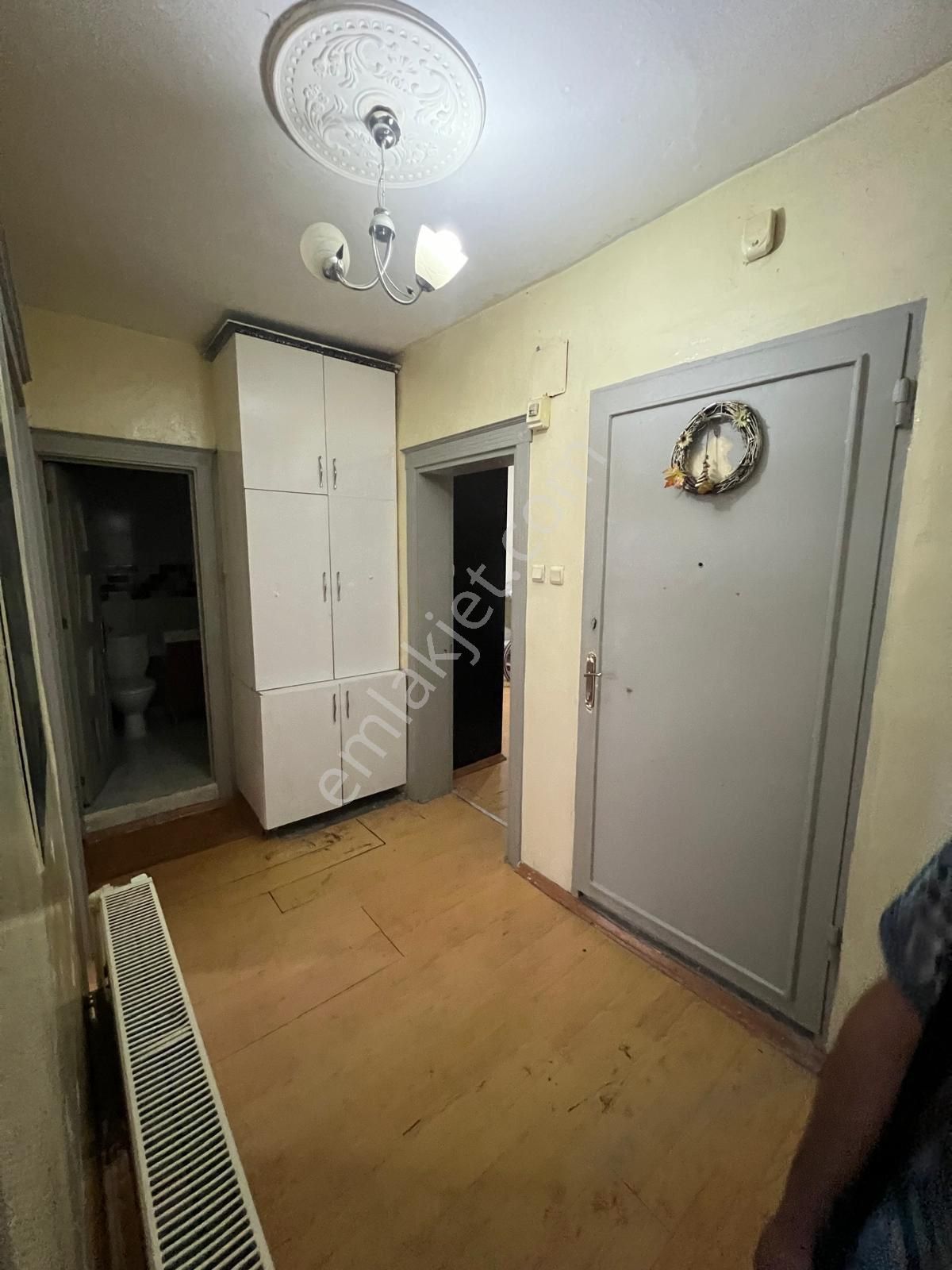 Nuray Gayrimenkulden İstiklalde Satılık 3 Katlı Arsa Tapulu Müstakil - Görsel 6