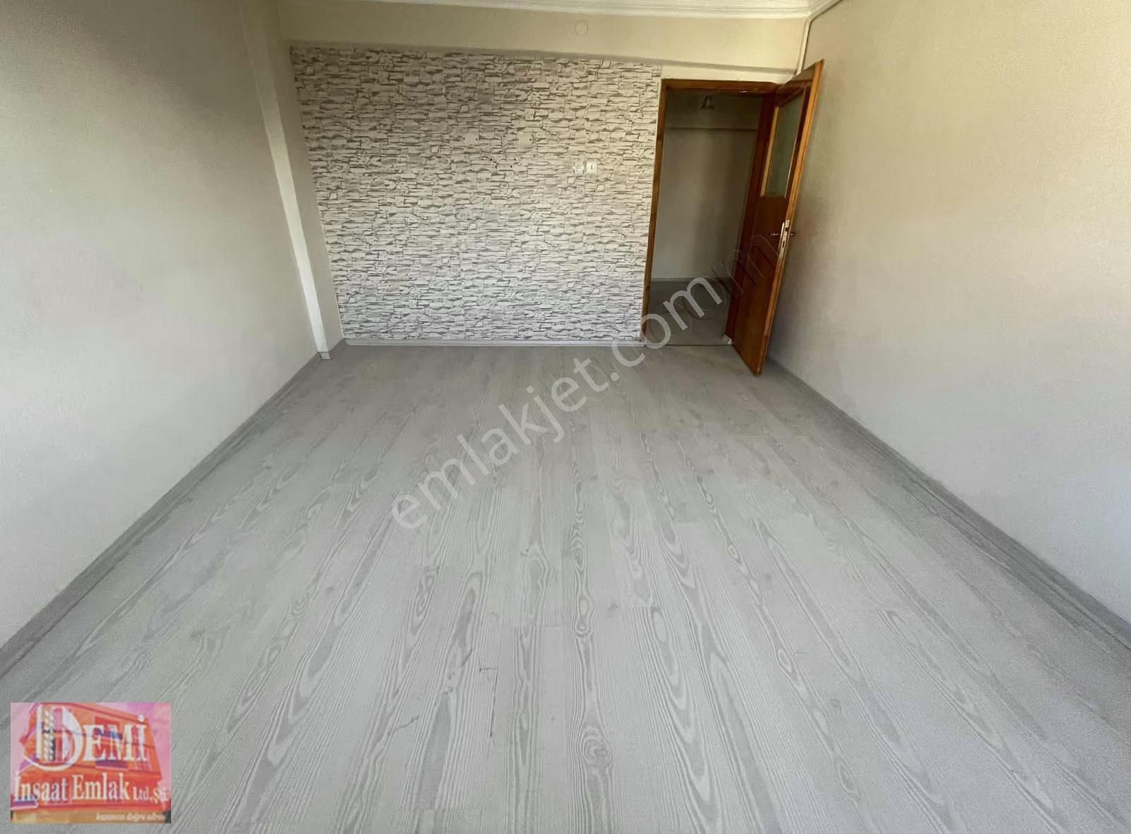 Fırsatt Demirtaş Barbaros Mahallesinde Mustakil Binada 2+1 Daire - Görsel 3