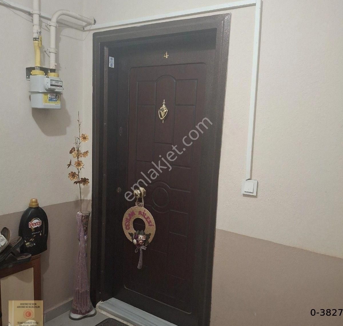 T.dağmuratlı Muradiye Mah.de Merkezi Konumda Geniş Kullanım Alanına Sahip(3+1)2.kt Daire Satılıktır - Görsel 13