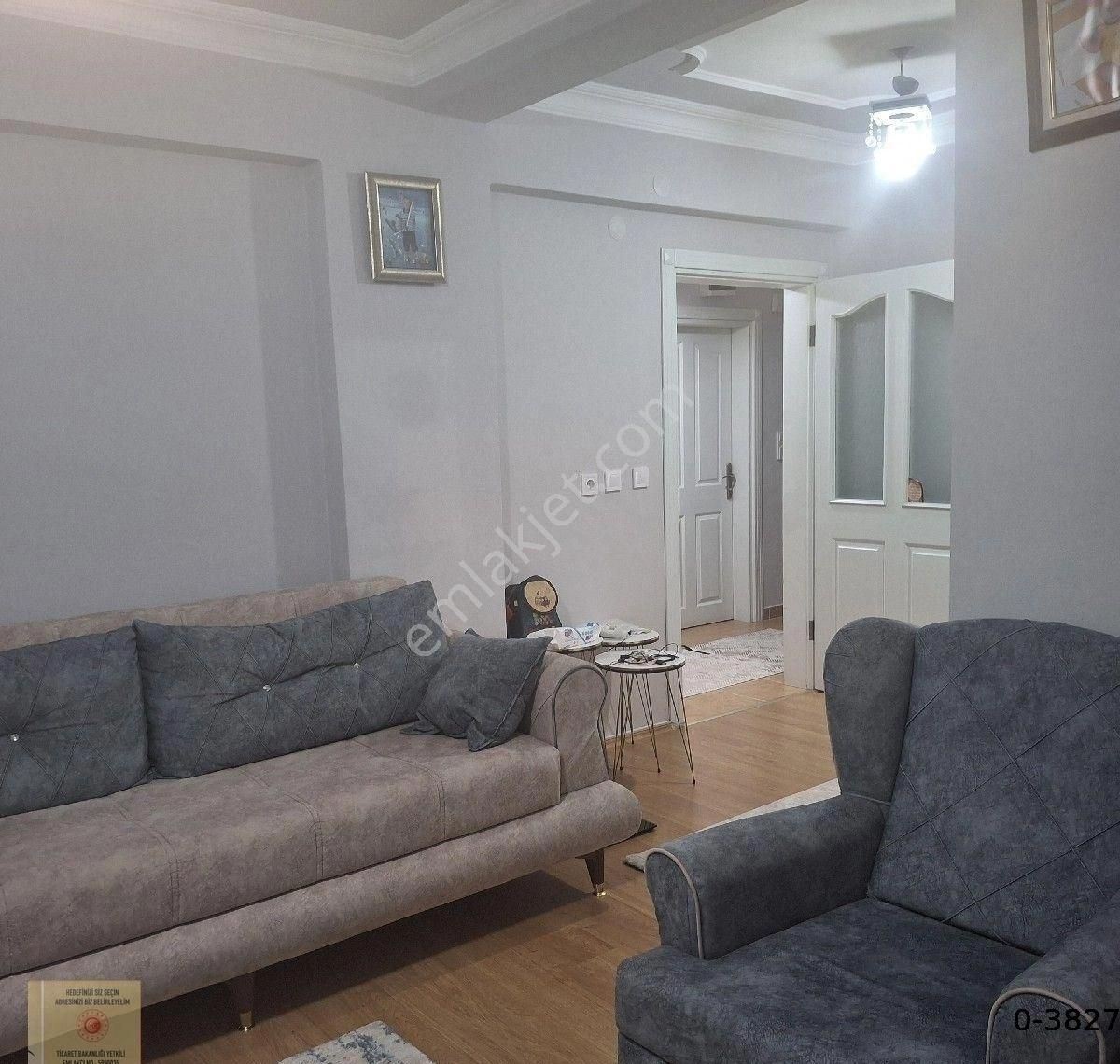 T.dağmuratlı Muradiye Mah.de Merkezi Konumda Geniş Kullanım Alanına Sahip(3+1)2.kt Daire Satılıktır - Görsel 27