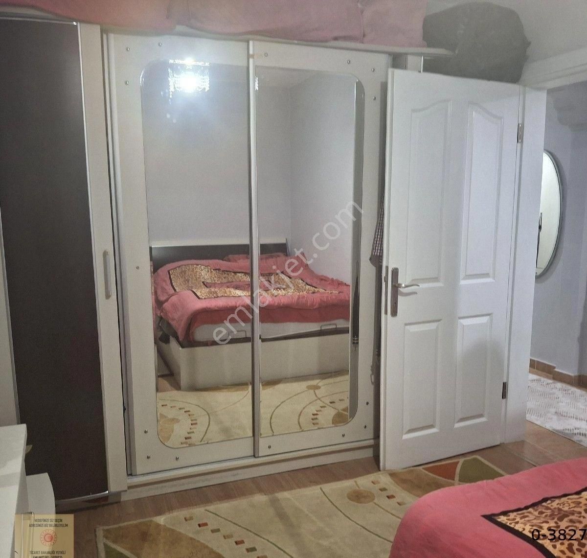 T.dağmuratlı Muradiye Mah.de Merkezi Konumda Geniş Kullanım Alanına Sahip(3+1)2.kt Daire Satılıktır - Görsel 33