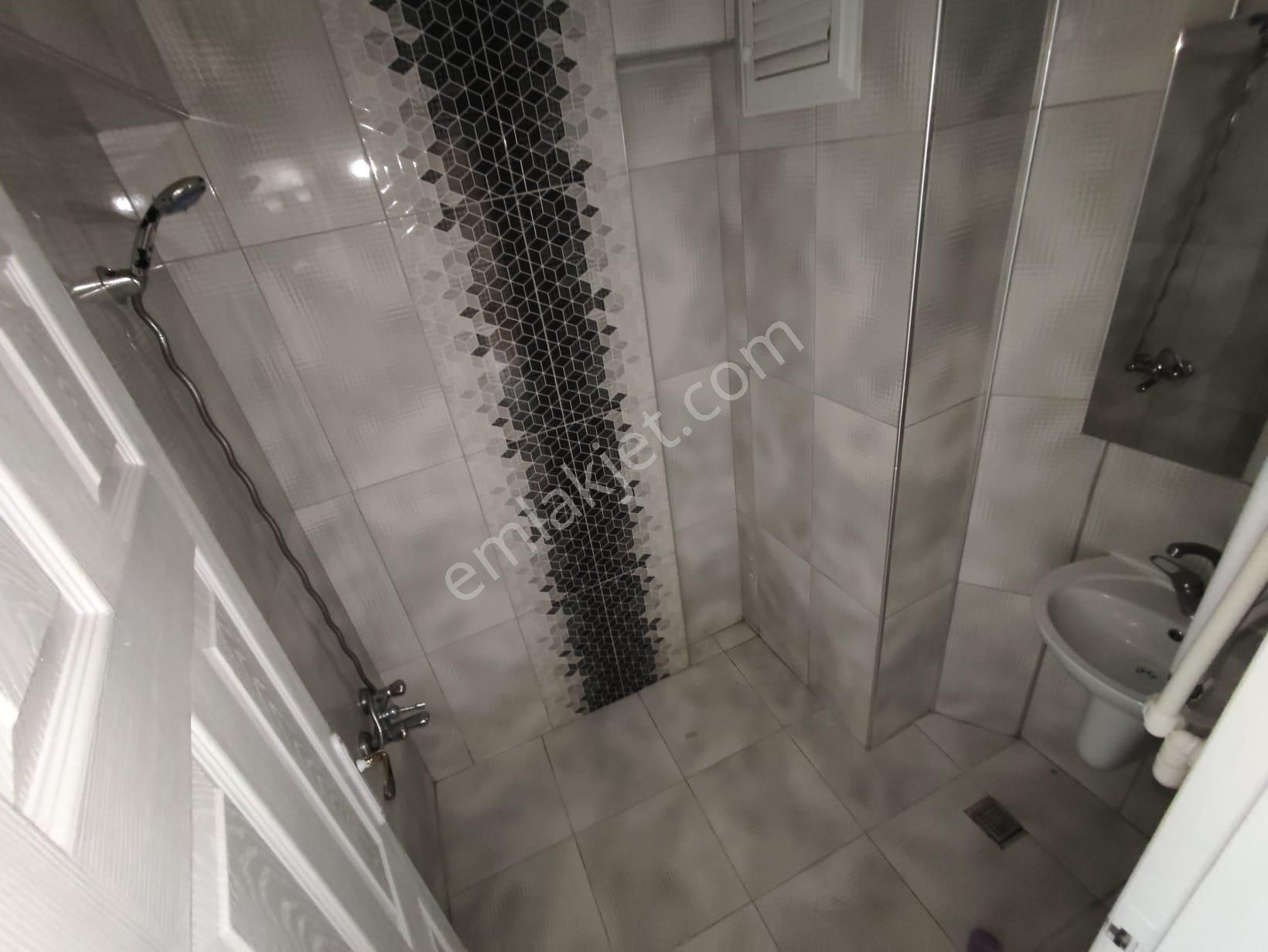 Yılmaz Gayrimenkul 3+1 Ön Cephe Kıralık Yapılı Masrafsız Mavı Okul Yanı - Görsel 12