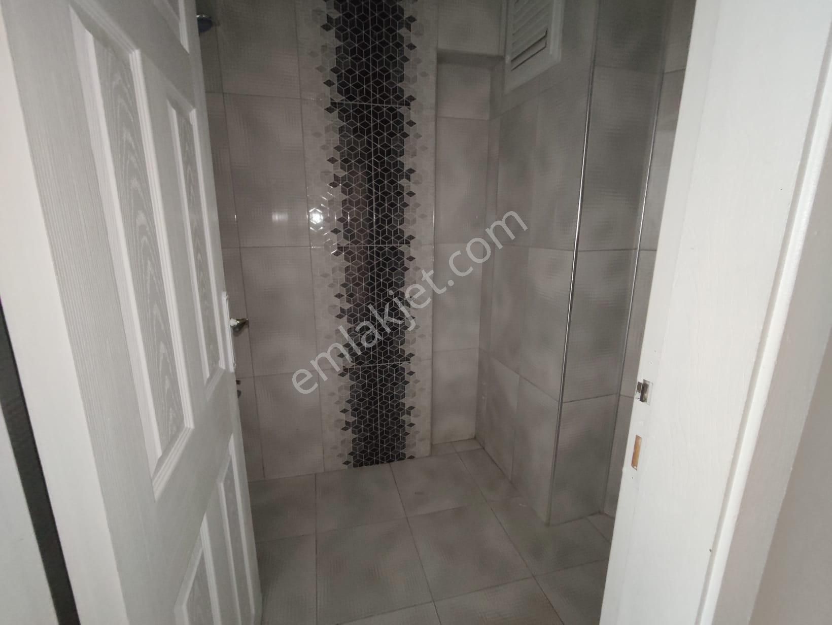 Yılmaz Gayrimenkul 3+1 Ön Cephe Kıralık Yapılı Masrafsız Mavı Okul Yanı - Görsel 22