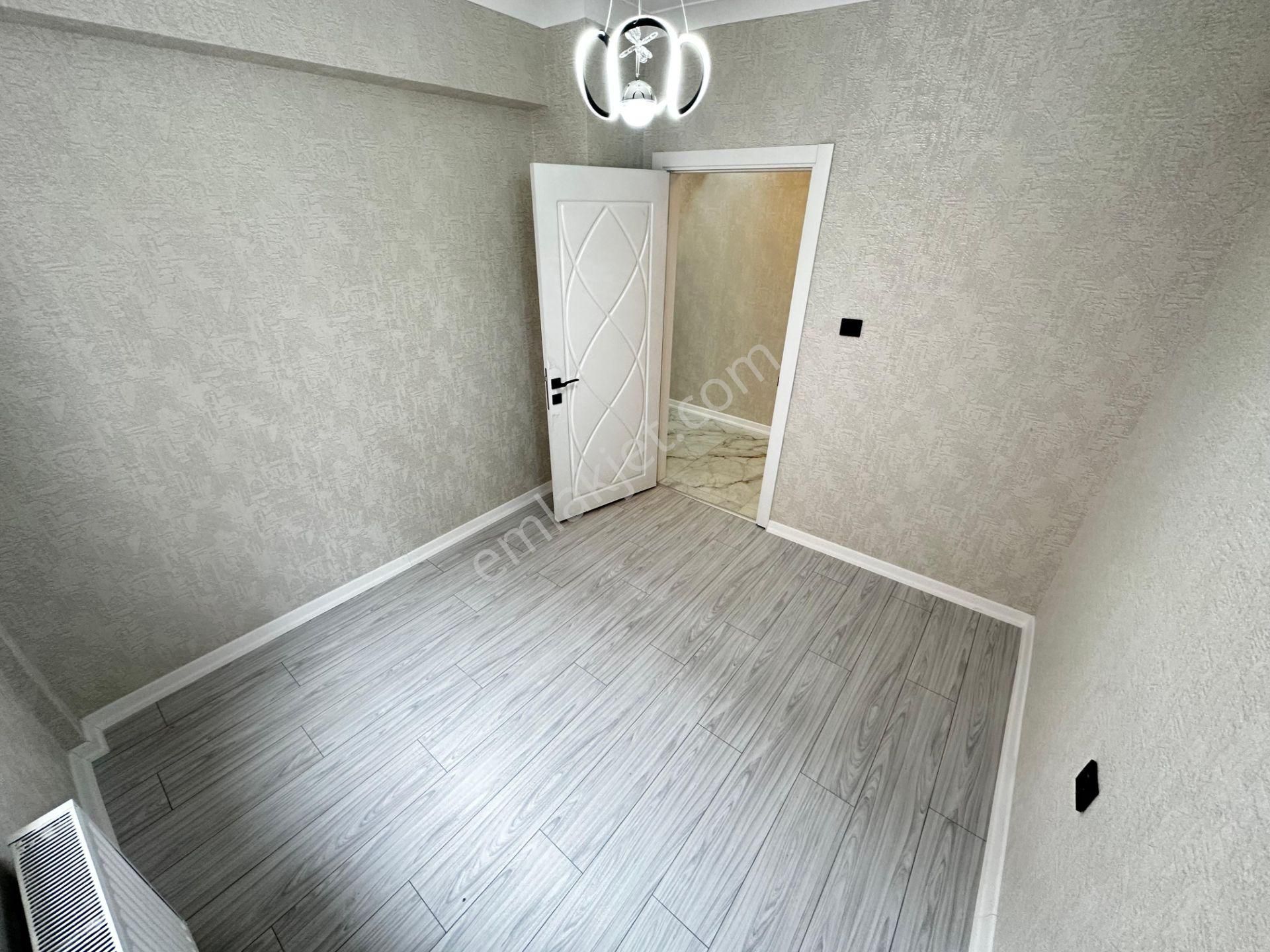 Kariyer Den Ayvalı'da Bağımsız 3+1 Katta Full Yapılı Balkonlu 3+1 Daire!!! - Görsel 16