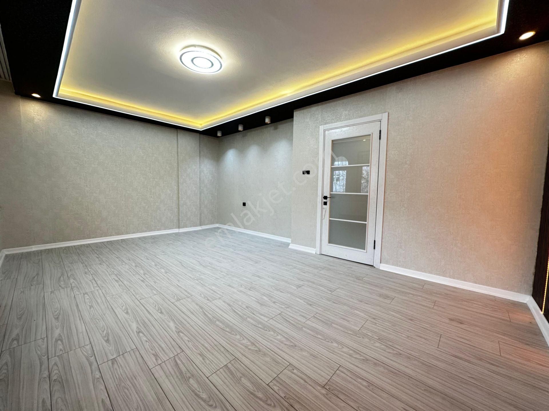 Kariyer Den Ayvalı'da Bağımsız 3+1 Katta Full Yapılı Balkonlu 3+1 Daire!!! - Görsel 2