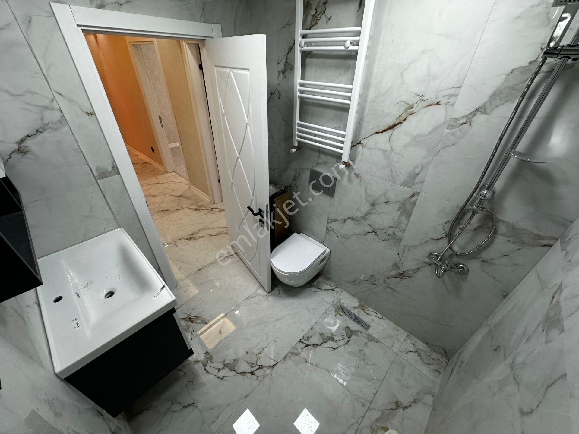 Kariyer Den Ayvalı'da Bağımsız 3+1 Katta Full Yapılı Balkonlu 3+1 Daire!!! - Görsel 29