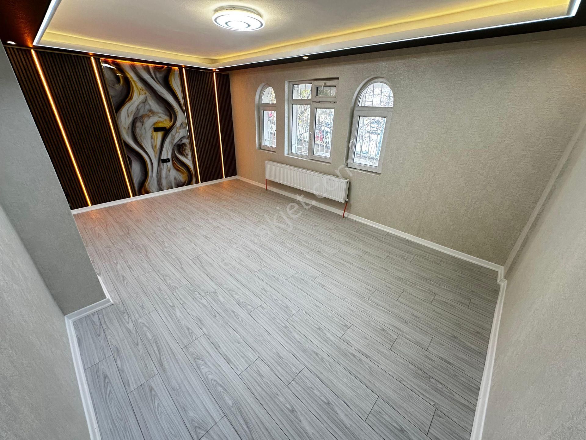 Kariyer Den Ayvalı'da Bağımsız 3+1 Katta Full Yapılı Balkonlu 3+1 Daire!!! - Görsel 5