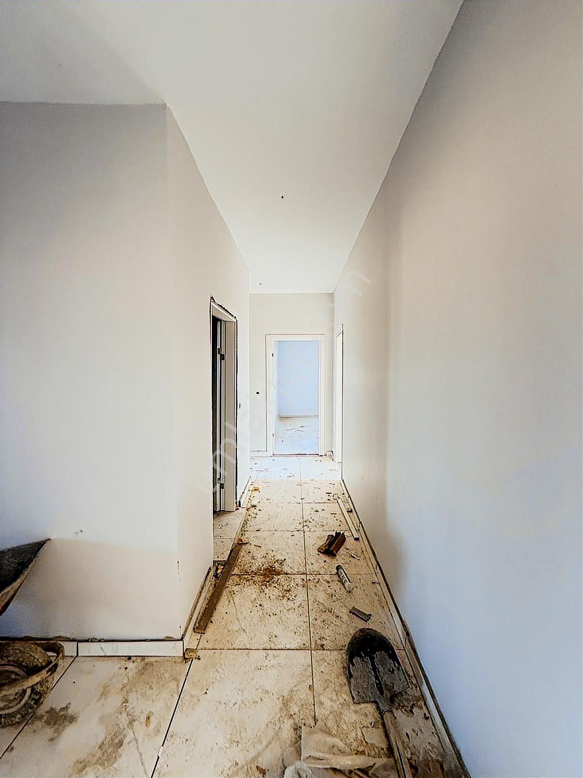 Sarımsaklı Ana Yola Sıfır 1122 M² 4+1 Villa Satışta - Görsel 6