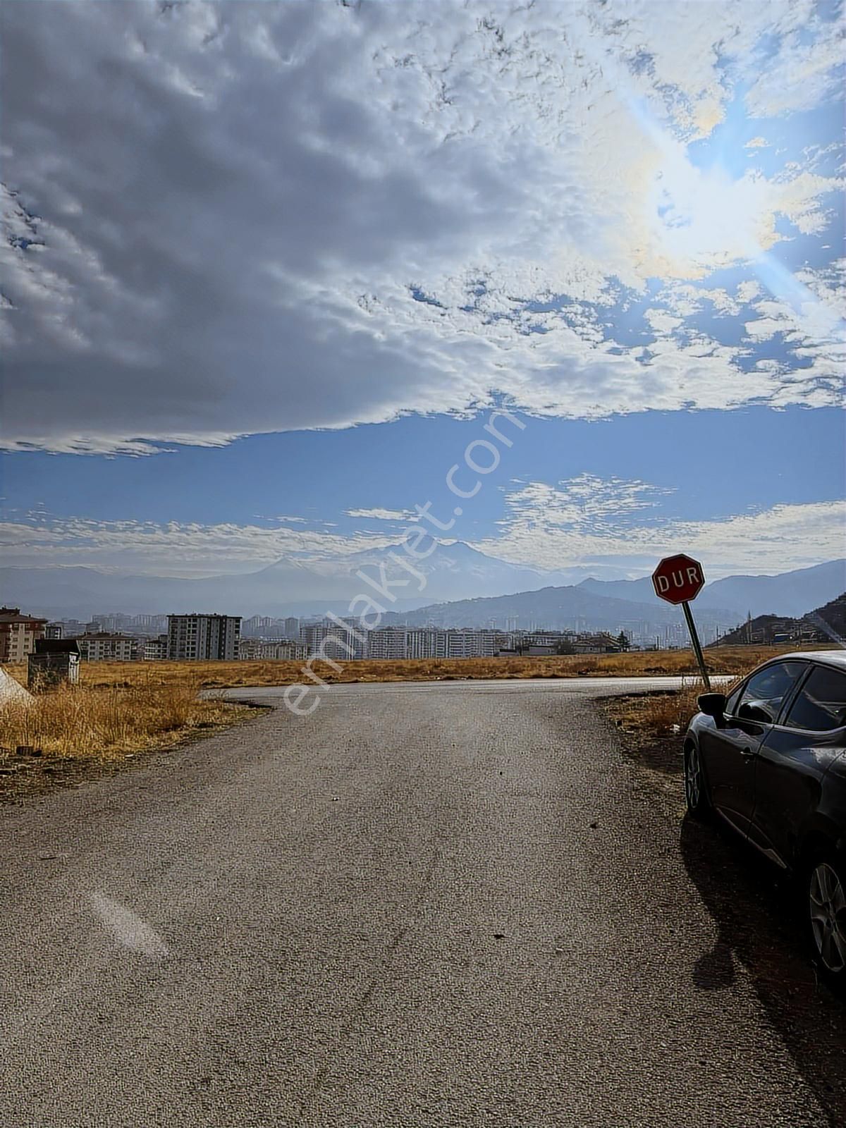 Yenidoğan Mahallesinde Satılık 3+1 Müstakil Ev Ve Bahçe - Görsel 18