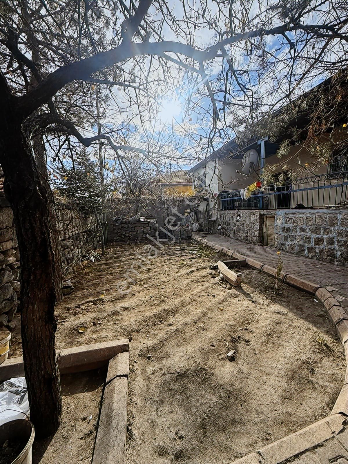 Yenidoğan Mahallesinde Satılık 3+1 Müstakil Ev Ve Bahçe - Görsel 14