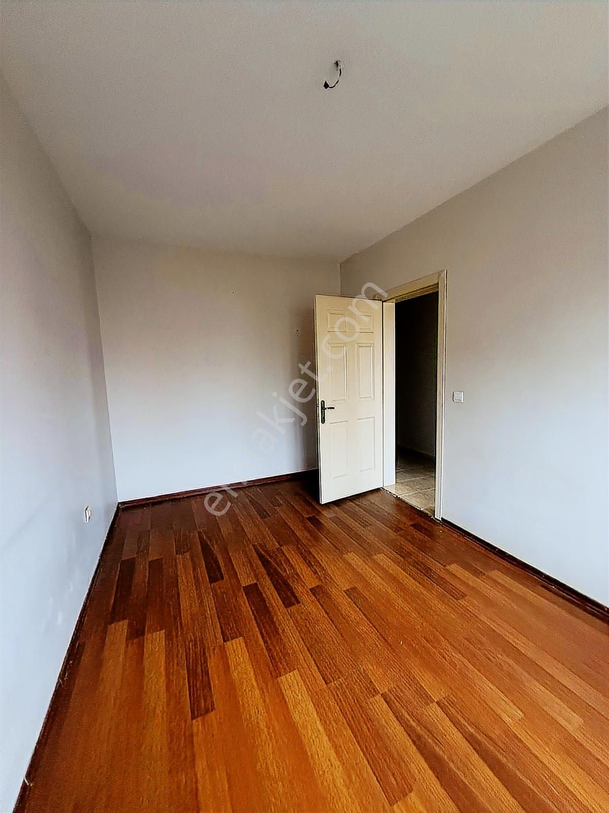 Toki'nin Büyük Dairesi! 6. Bölge Yüksek Krediye Uygun - Görsel 3