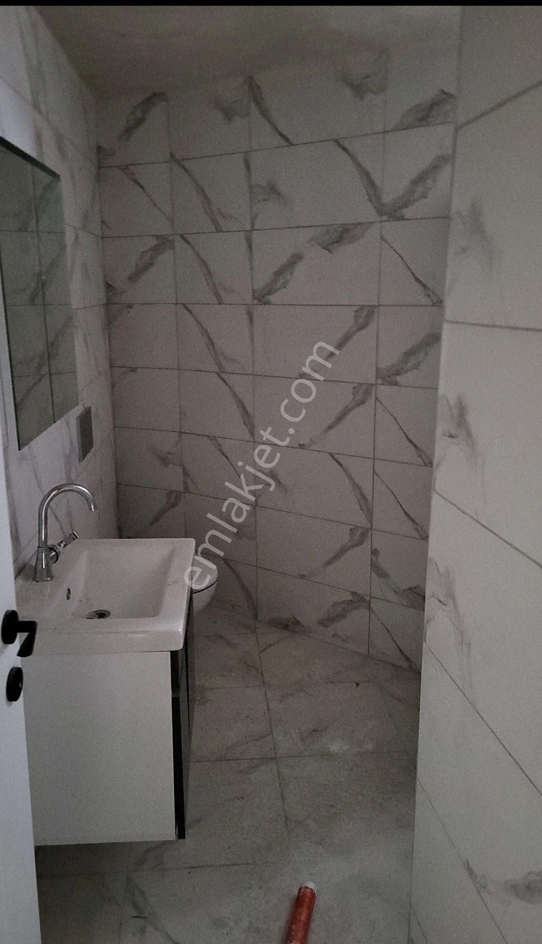 Arnavutköy Merkezde Kiralık 2+1 Daire - Görsel 6