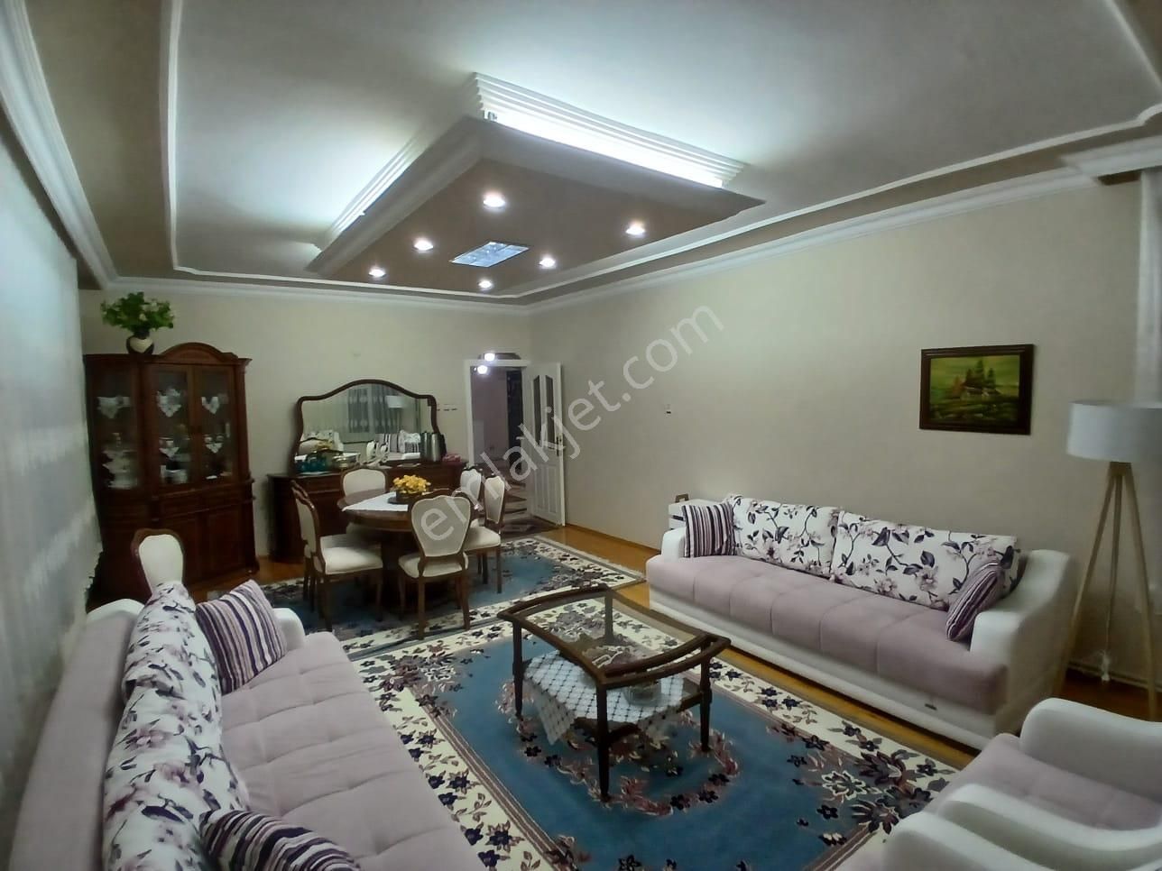 Akçay Emlak'tan Akşehir Yarenler Cumhuriyet İlkokulu Yanında Garajlı Asansörlü Satılık 3+1 Daire - Görsel 8