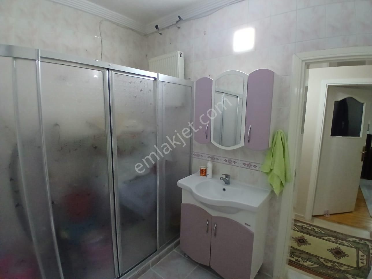 Akçay Emlak'tan Akşehir Yarenler Cumhuriyet İlkokulu Yanında Garajlı Asansörlü Satılık 3+1 Daire - Görsel 23