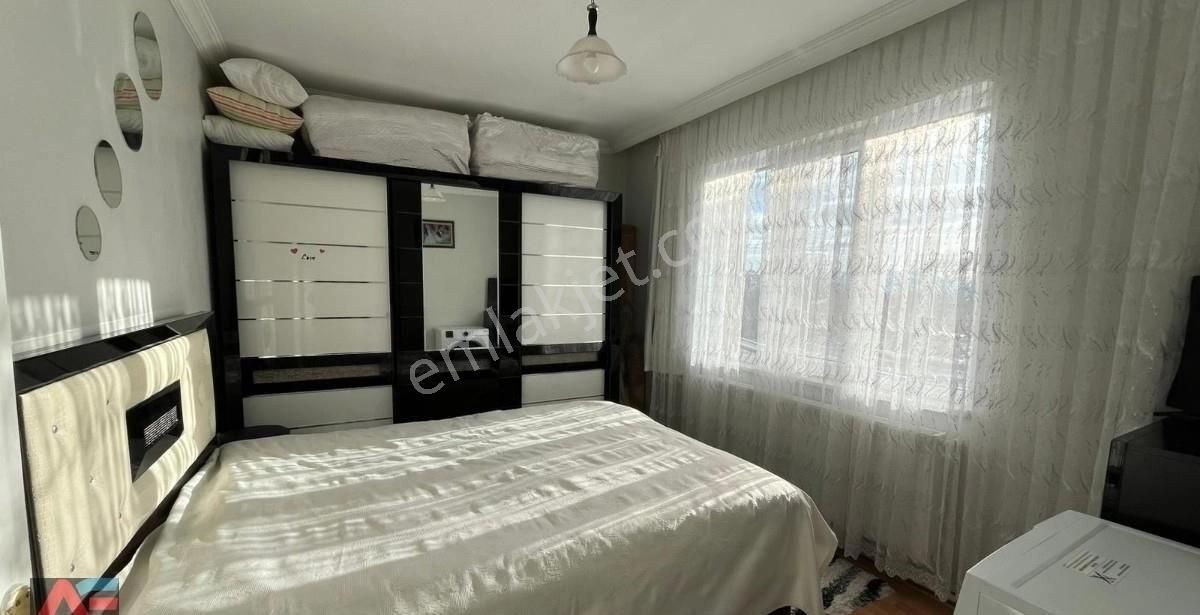 Bahçelievlerde Masrafsız 2+1 Doğalgazlı Satılık Daire - Görsel 4