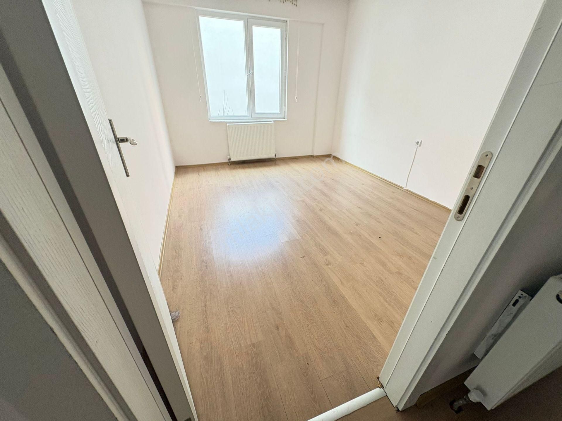 Göral Dan K. Pınarında3+1 Manzaralı 2.kat Asansörlü Genç Binada - Görsel 14