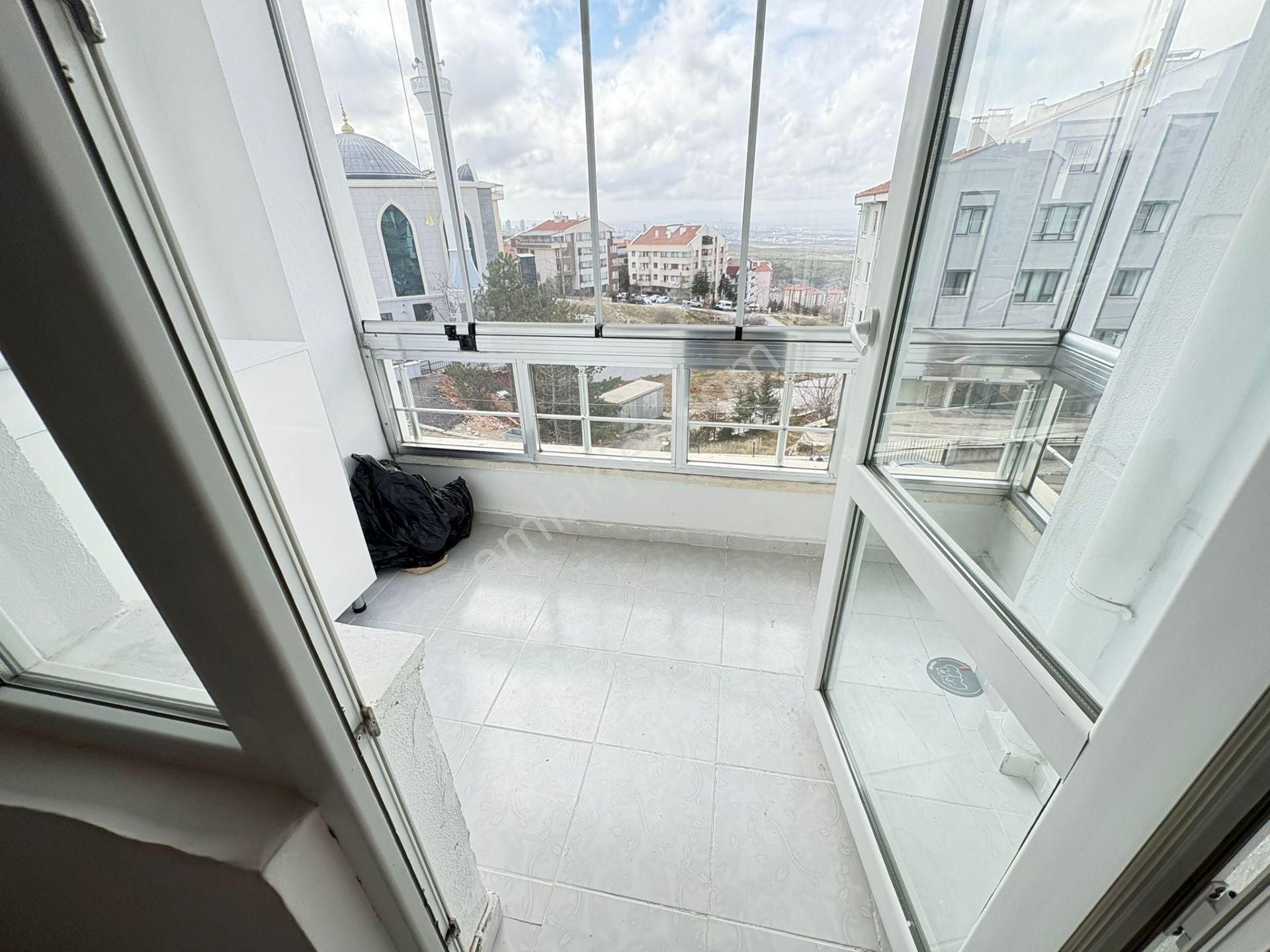 Göral Dan K. Pınarında3+1 Manzaralı 2.kat Asansörlü Genç Binada - Görsel 8