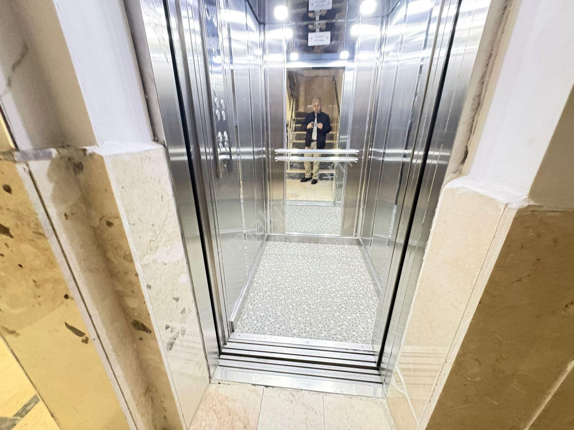 Göral Dan K. Pınarında3+1 Manzaralı 2.kat Asansörlü Genç Binada - Görsel 31