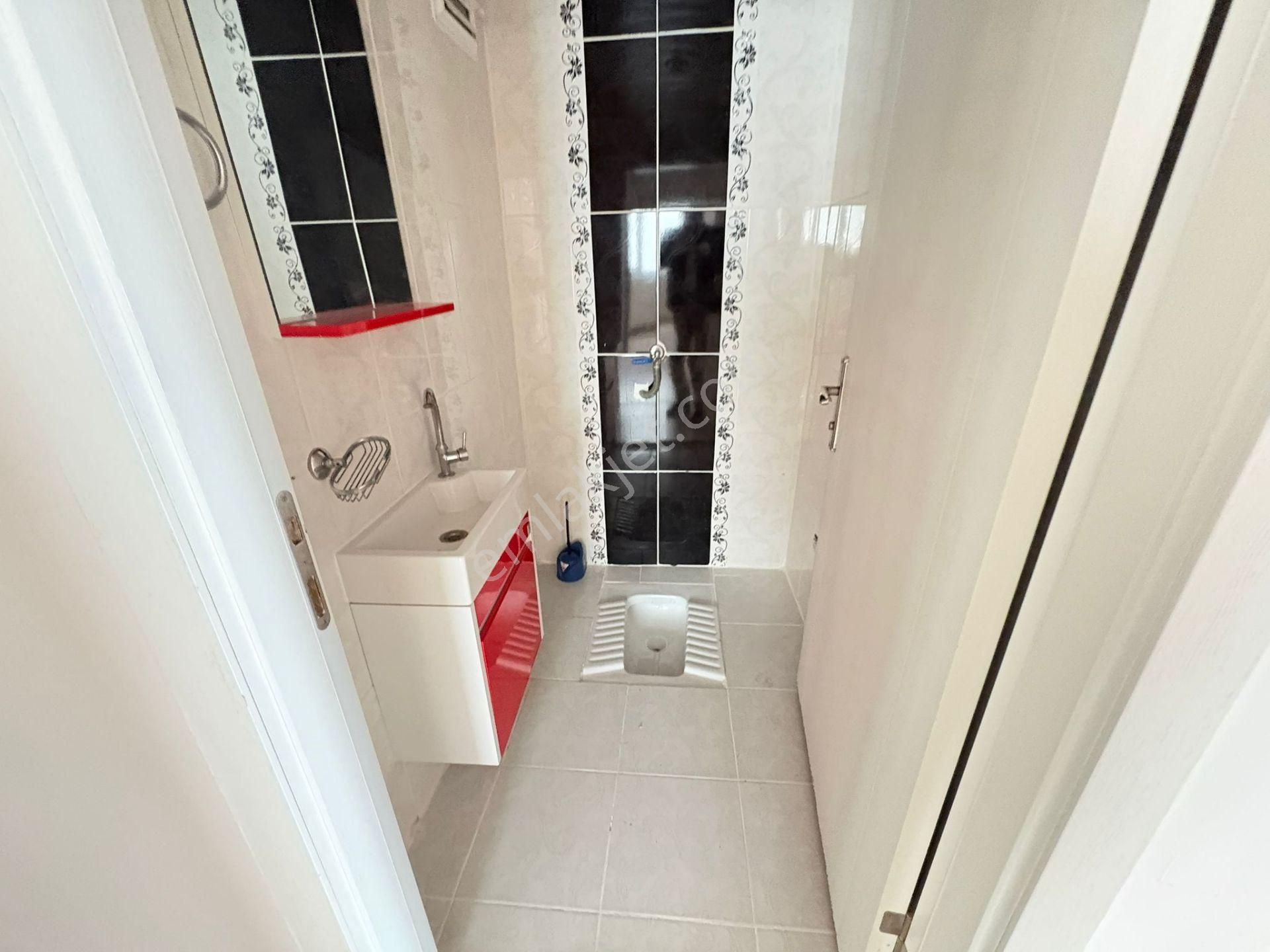 Göral Dan K. Pınarında3+1 Manzaralı 2.kat Asansörlü Genç Binada - Görsel 30