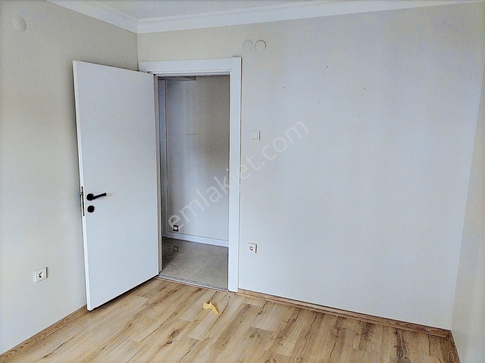 Çiğli Yakakent Bakımlı Çift Cephe Arakat Kiralık 3+1 - Görsel 28