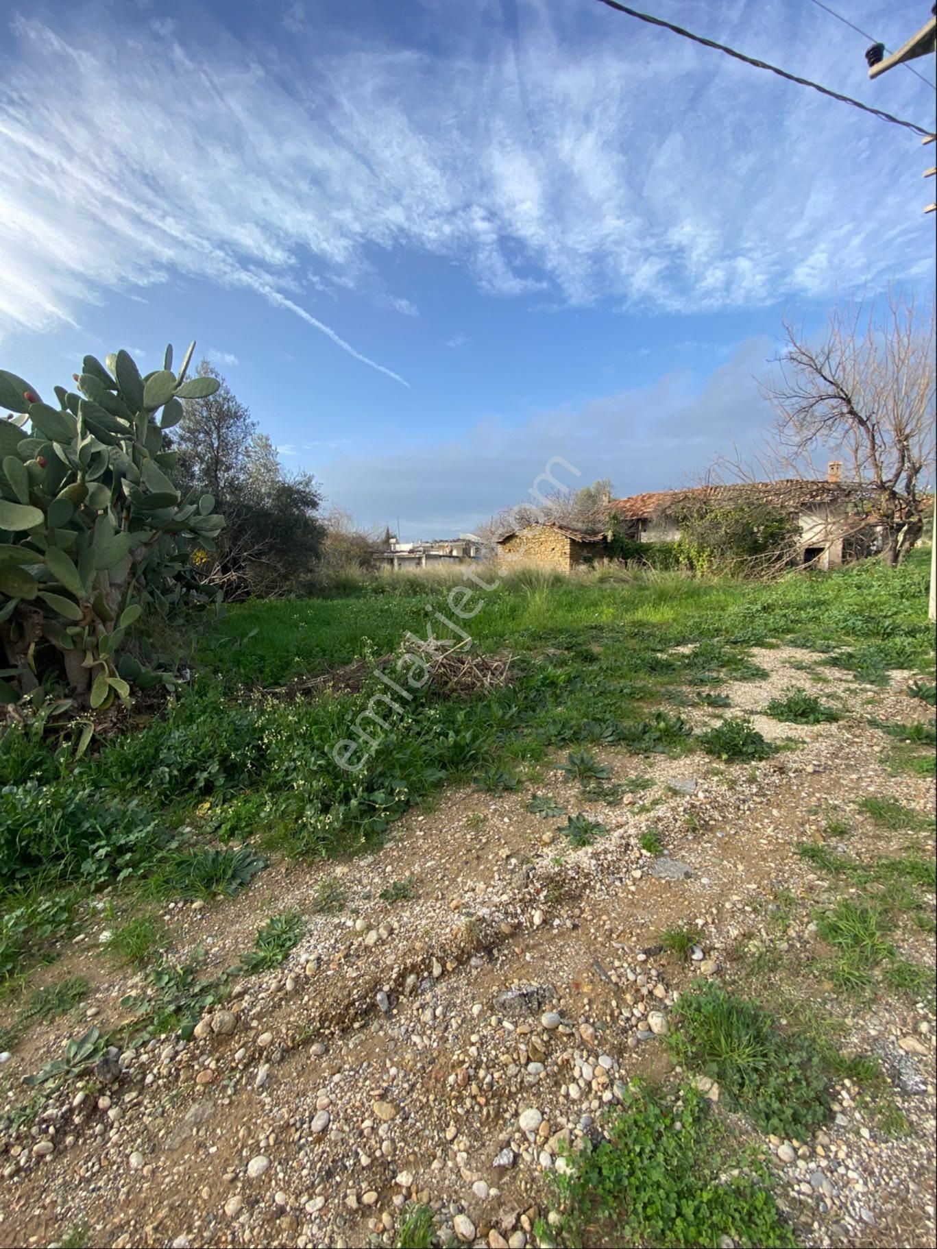 Evrenler Yavşi Mahallesi’nde 370 Metrekare Arsa İçerisinde Müstakil Ev Satılıktır - Görsel 6