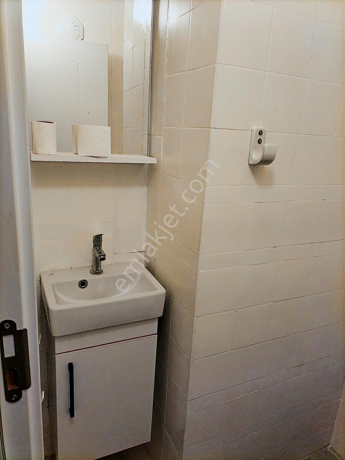 Küçükyalı Kiralık Bahçeli,tadilatlı Bakımlı 3+1 Daire - Görsel 25