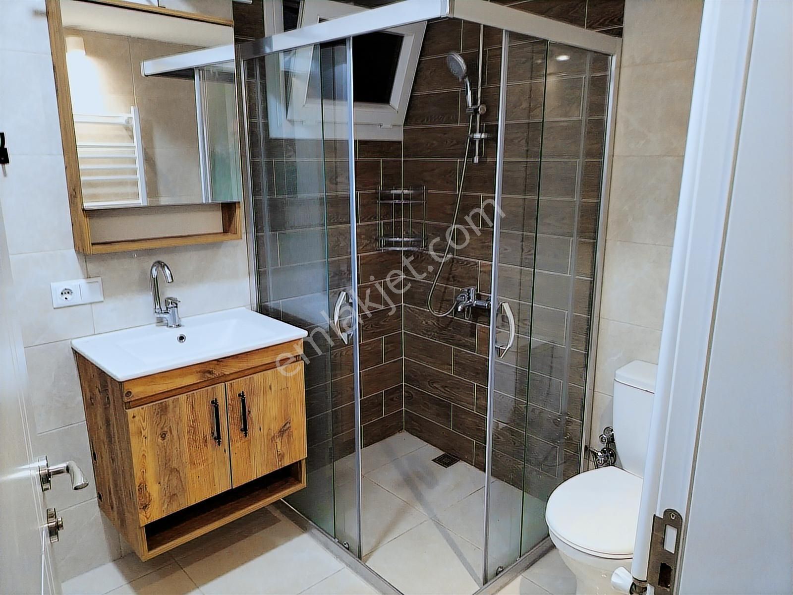 Küçükyalı Kiralık Bahçeli,tadilatlı Bakımlı 3+1 Daire - Görsel 14