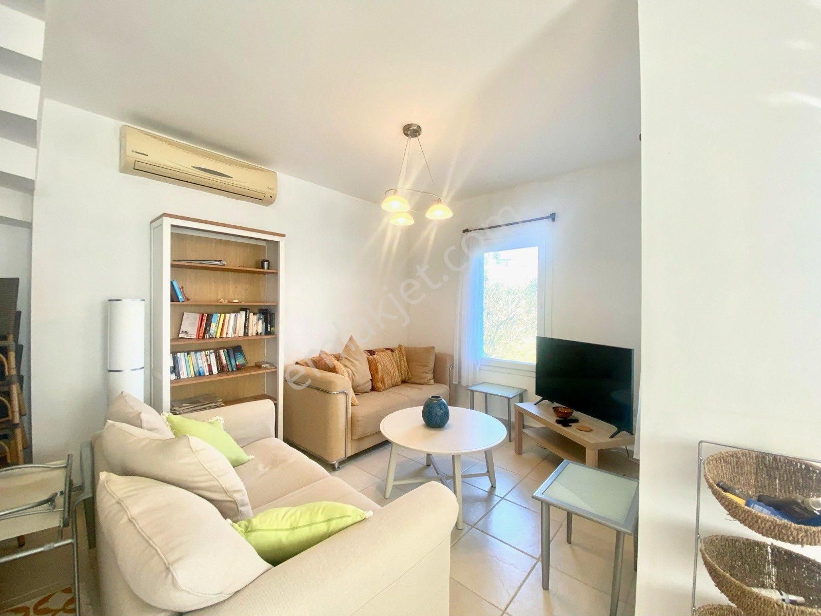 Bodrumda Satılık Müstakil Villa Denize Yakın Manzaralı Ev Eşyalı - Görsel 3