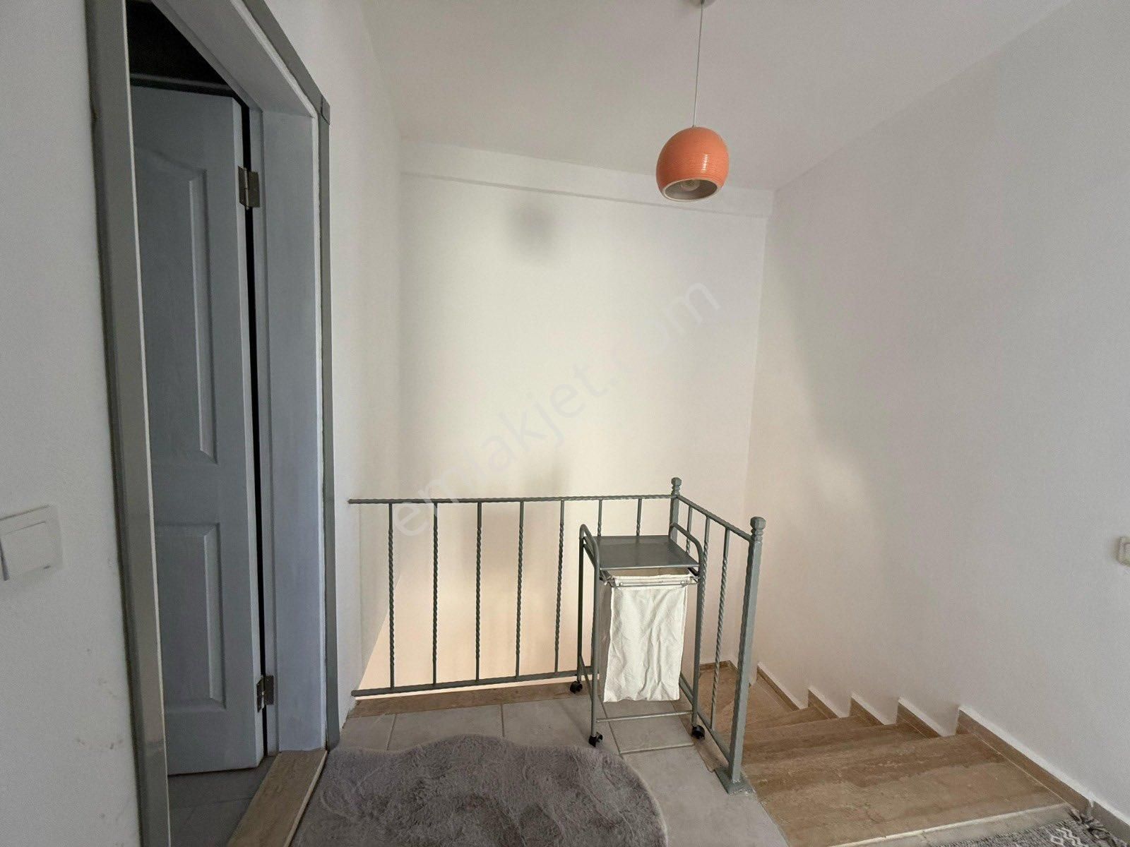 Bodrumda Satılık Müstakil Villa Denize Yakın Manzaralı Ev Eşyalı - Görsel 19