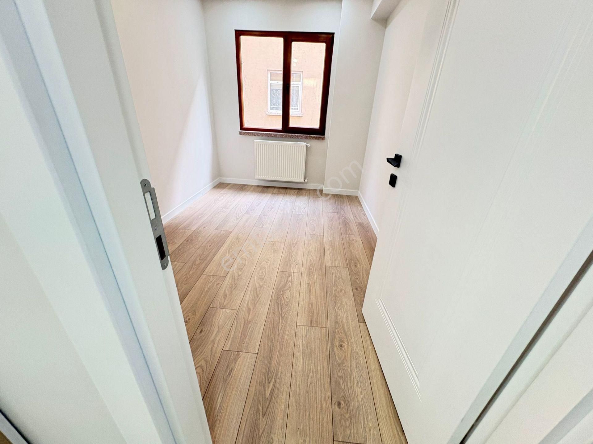 Göral Dan Hakimevi Çetinemeç Yakını Ara Kat Ön Güney Süper Lüx - Görsel 23