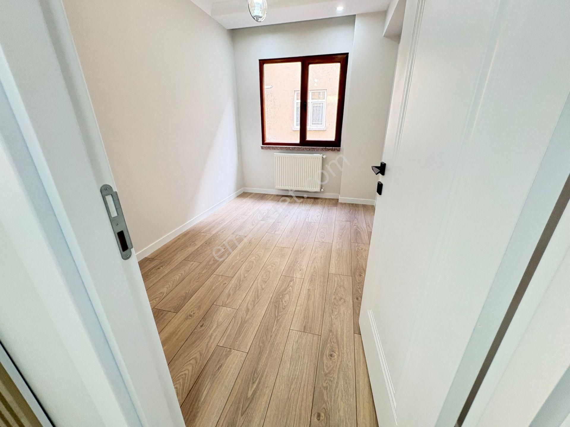 Göral Dan Hakimevi Çetinemeç Yakını Ara Kat Ön Güney Süper Lüx - Görsel 20