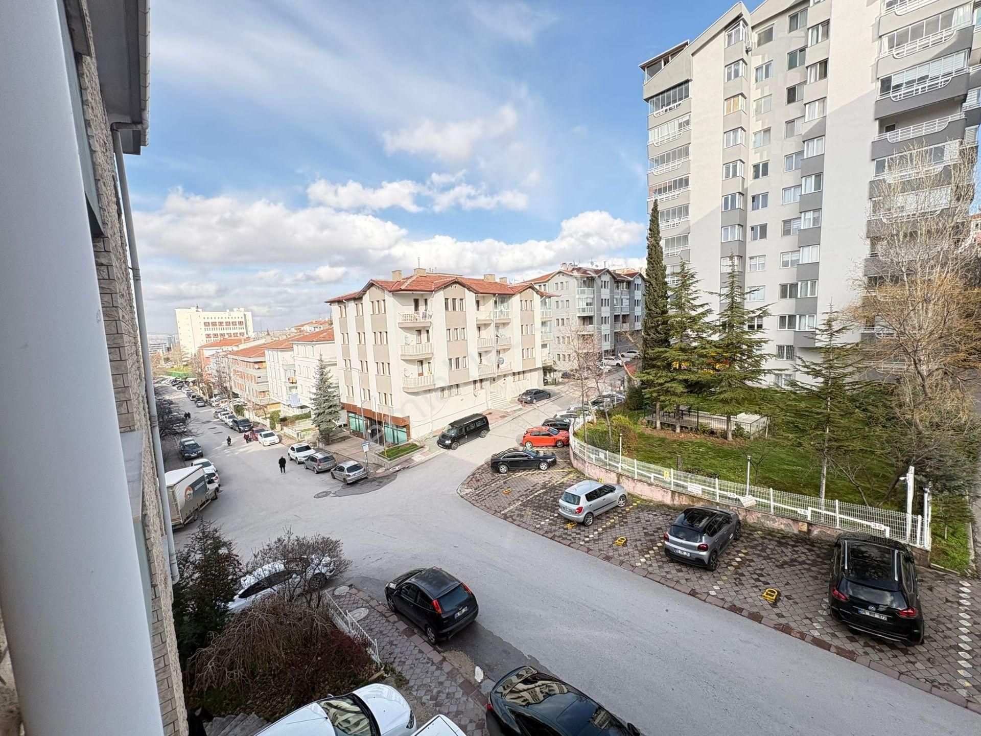 Göral Dan Hakimevi Çetinemeç Yakını Ara Kat Ön Güney Süper Lüx - Görsel 8